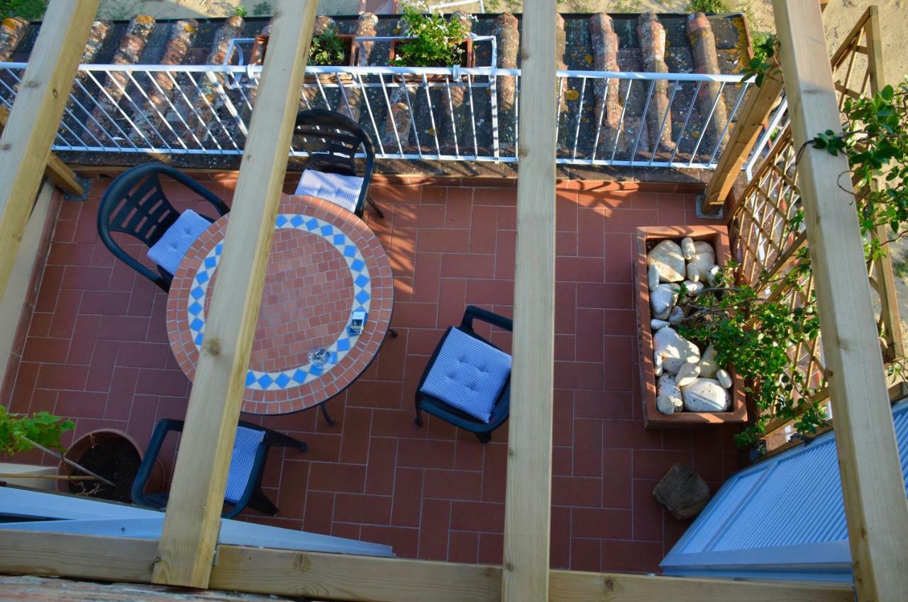 Ferienwohnung Casa Magnolia Terricciola Exterior foto