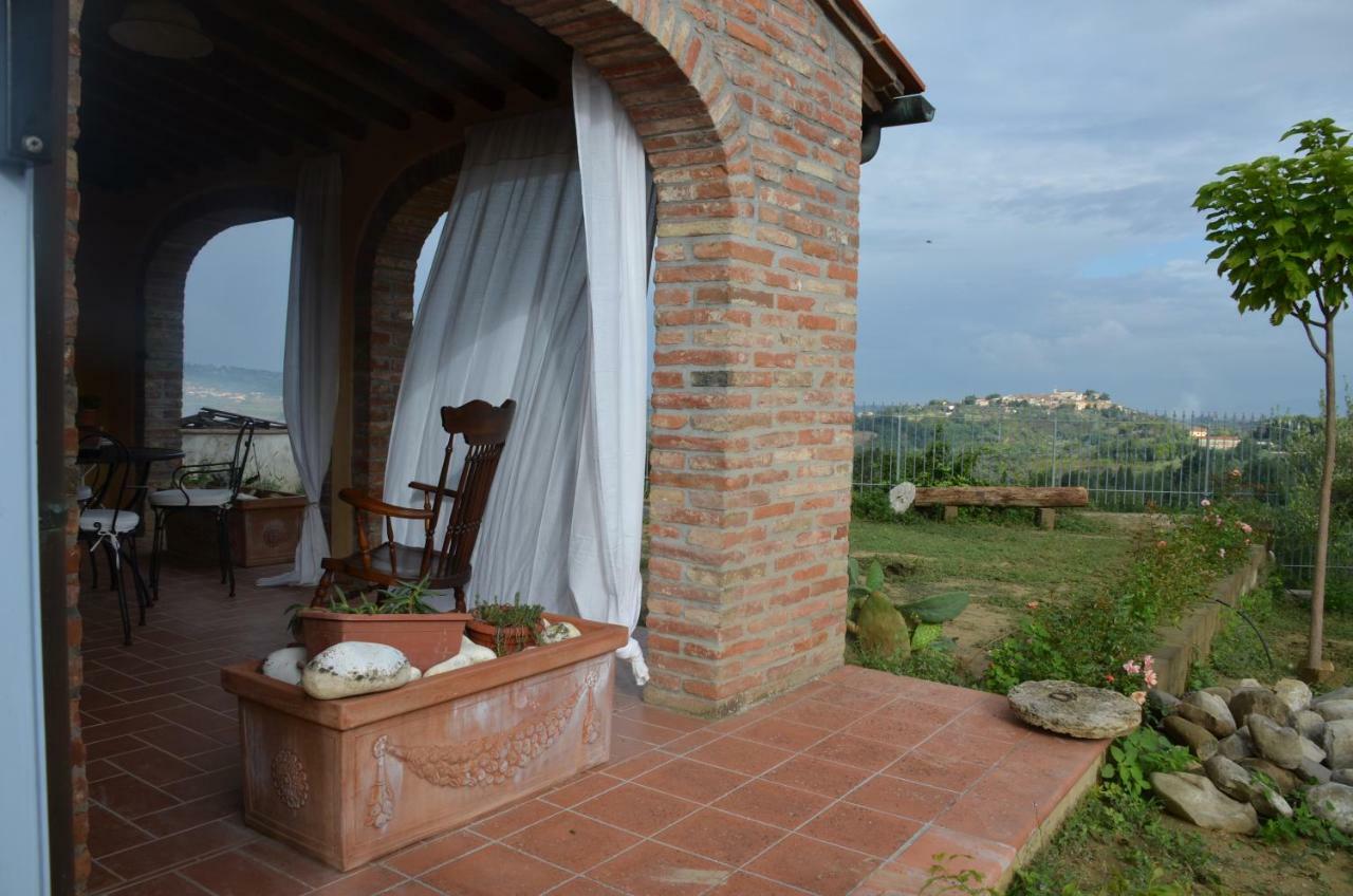 Ferienwohnung Casa Magnolia Terricciola Exterior foto